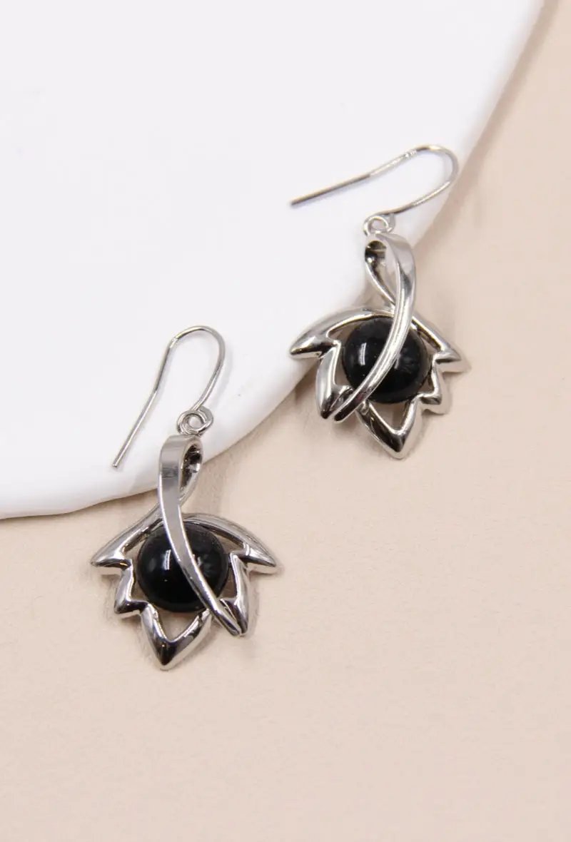 crystal flower ear clip