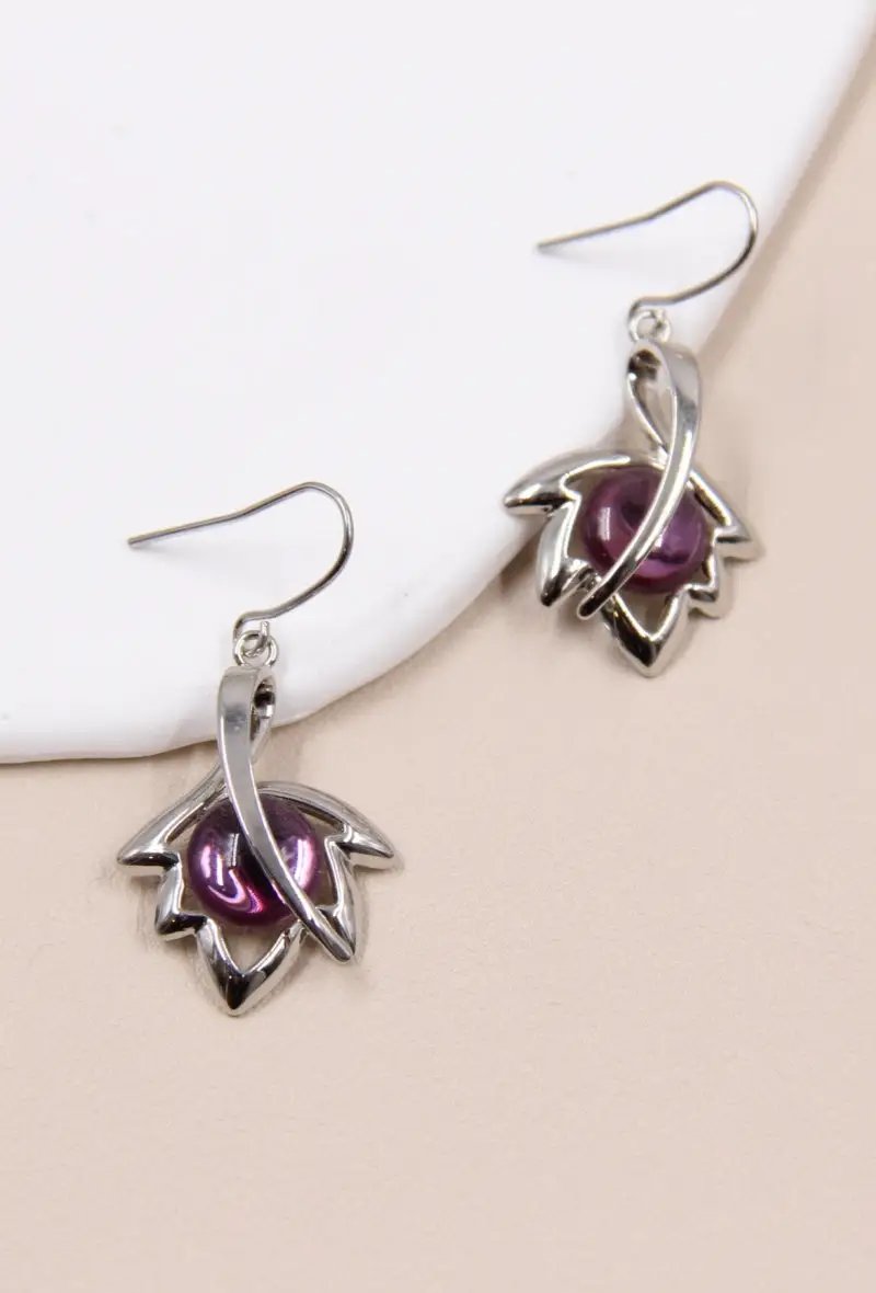 crystal flower ear clip