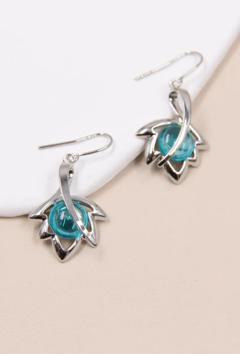 crystal flower ear clip