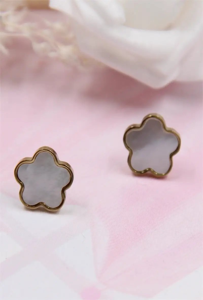 clover earrings