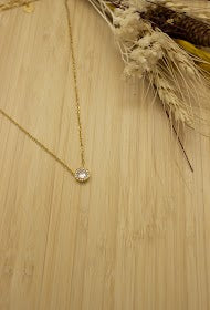 pendant necklace